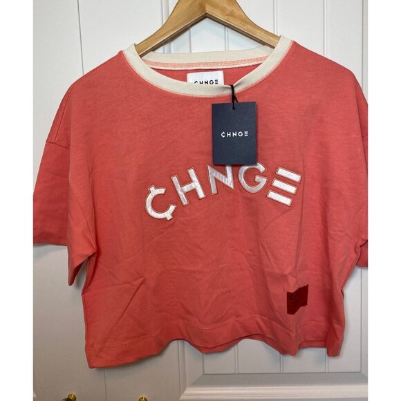 CHNGE Coral Cropped T-Shirt With White Embroidered Logo Size S, NWT - Picture 1 of 10